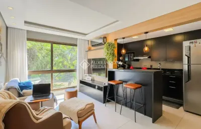 Apartamento à venda mobiliado, 2 quartos, 1 suíte, no passo dareia