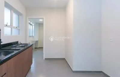 Apartamento á venda no mont serrat, 2 quartos, 1 vaga