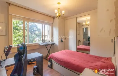 Excelente apartamento no bairro moinhos de vento, ao lado do parcão!