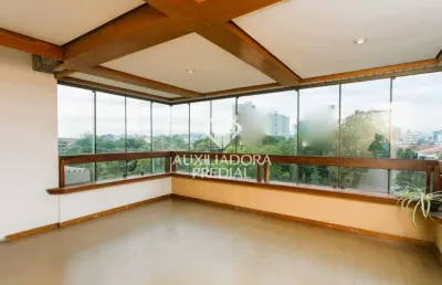 Apartamento com vista incrível para a praça – 2 dormitórios, dependência e 2 vagas, bairro lindóia