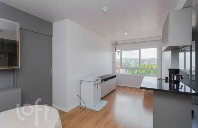 Apartamento com suíte e 2 vagas na cidade baixa – localização privilegiada!