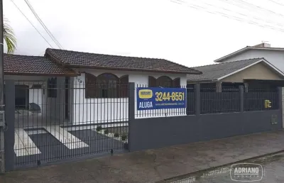 Casa com 3 dormitórios para alugar, 220 m² por r$ 3.474,77/mês - praia de fora - palhoça/sc