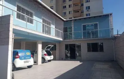 Casa com 3 dormitórios para alugar, 168 m² por r$ 3.590,00/mês - areias - são josé/sc