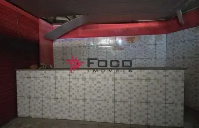 Ponto comercial de 235m² de área privativa no centro