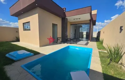 Casa térrea - condomínio veredas dos campos - 03 dormitórios sendo 2 suítes - piscina - 134m²
