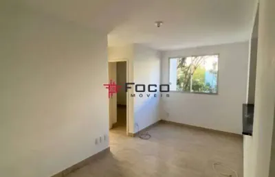 Apartamento/ villa branca/ 48m²/ 02 dormitórios/jacareí