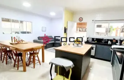Casa assobradada / portal dos pássaros / 03 dormitórios / 160m² / são josé dos campos