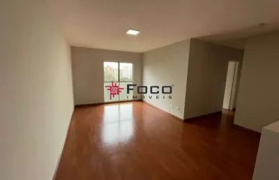 Apartamento a venda / 3 dormitórios / vila adyana / 85m² / edificio quebec / são josé dos campos