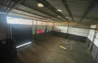 Galpão comercial para locação / 192m² área construída / jd. américa / são josé dos campos