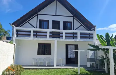 Casa com 3 quartos à venda na Rua Marisa Santina Rauh, 581, Nereidas, Guaratuba
