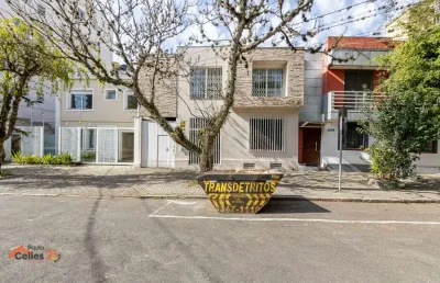 Casa comercial com 7 salas à venda na Rua Desembargador Motta, 2968, Centro, Curitiba
