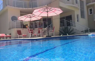 Jd colonial - nova, moderna, 4 suítes e 7 vagas cobertas!