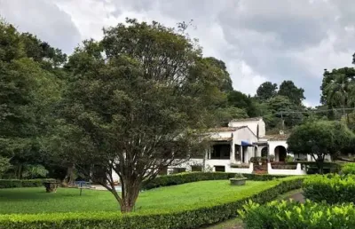 Chác. do refúgio - est zurique at: 2.700m² - zum (zona uso misto)