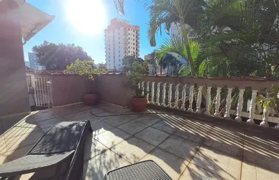 Espaçosa casa no moinho velho: aconchego e conforto ao seu alcance!