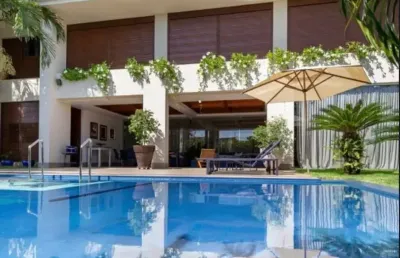 84 9.9982.5105 sou uma mansão espetacular em ponta negra boulervard, r$ 6.900.000,00. 84 9.9614.8677