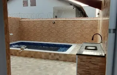Casa com piscina para venda com 2 quartos em vila loty - itanhaém - sp
