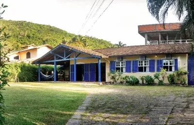 Casa açoriana charmosa à venda – um refúgio de tradição e encanto em floripa!s