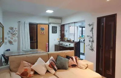 Casa em condomínio à venda 3 dormitórios, 1 suíte, 2 vagas
