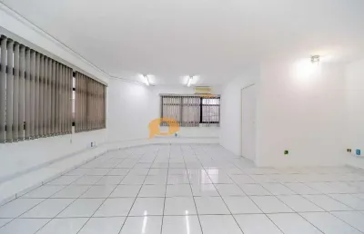 Sala comercial à venda no Bosque da Saúde, São Paulo 