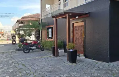 Sala comercial para alugar, r$ 3.300,00,, no centro de navegantes/sc.