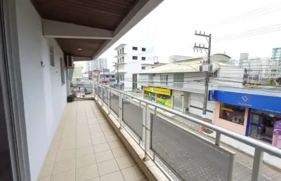 Apartamento para alugar, r$ 2.750,00 bairro gravatá navegantes/sc.
