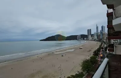 Apartamento com 3 quartos à venda na Avenida Atlântica, 3880, Centro, Balneário Camboriú