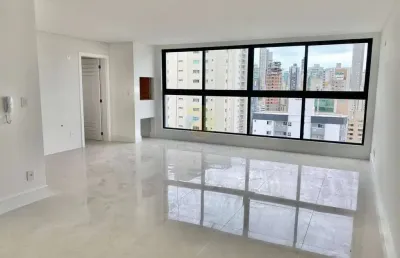 Apartamento com 3 quartos à venda na Rua 902, 280, Centro, Balneário Camboriú