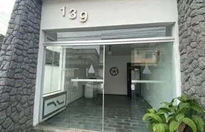 Ampla casa com 240m² (com anexo) à venda no bairro rocha - sg - rj