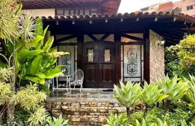 Casa com 6 quartos à venda no sapê, niterói , 481 m2 por r$ 1.600.000