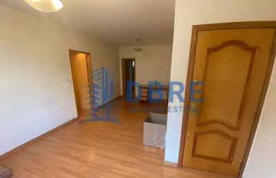 Preço reduzido  - amplo apto - 3 quartos (1suite)  2 wc + dep.empregada. ótima localização