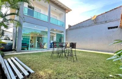 Casa com 4 quartos para alugar na Rua Doutor Enio Barbato, 347, Centro, Bertioga
