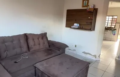 Casa com terreno de 240m² bairro santo antônio em anápolis