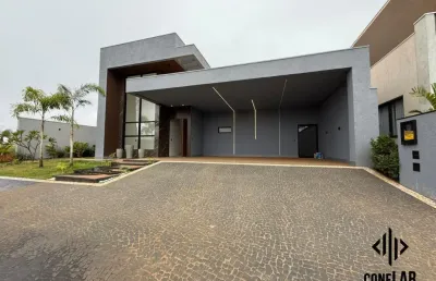 Casa em condomínio fechado com 4 quartos à venda na Rua GT 11, 12, Condomínio Residencial Grand Trianon, Anápolis