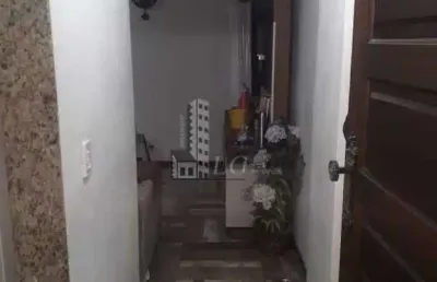 Apartamento com 2 quartos à venda na rua ministro ribeiro da costa, cordovil, rio de janeiro, 55 m2 por r$ 155.000