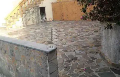 Casa à venda na rua caraípe, braz de pina, rio de janeiro, 205 m2 por r$ 550.000