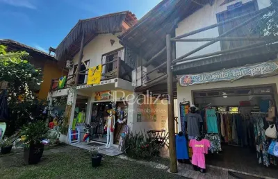 Casa a venda em taipu de fora, maraú, ba, com ponto comercial, na rua das piscinas naturais.