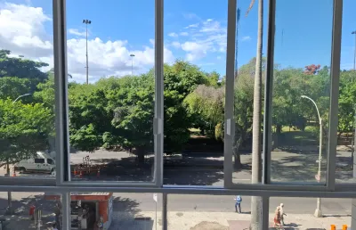 Vendo studio de 38 m2 na praia do flamengo todo  reformado, vista livre!