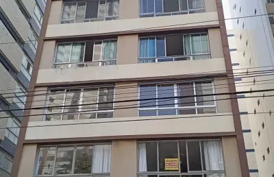Apartamento no boqueirão, santos com 4 dorms na quandra da praia