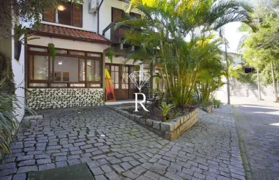 Casa em condomínio fechado com 2 quartos para alugar na praia mole, florianópolis  por r$ 15.000