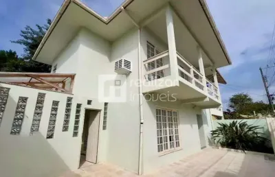 Casa com 3 quartos para alugar no rio tavares, florianópolis  por r$ 6.000