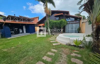 Casa com 4 quartos para alugar no rio tavares, florianópolis  por r$ 10.200