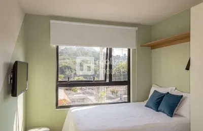 Apartamento com 1 quarto para alugar no carvoeira, florianópolis  por r$ 2.500
