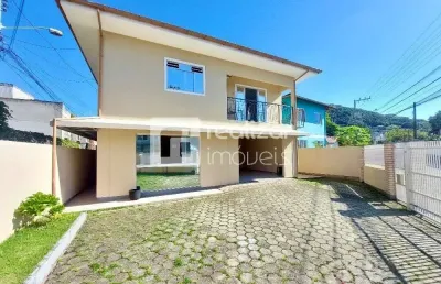 Casa com 4 quartos para alugar no lagoa da conceição, florianópolis  por r$ 6.800