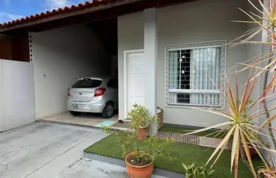 Casa com dois dormitórios sendo uma suíte - mata atlântica