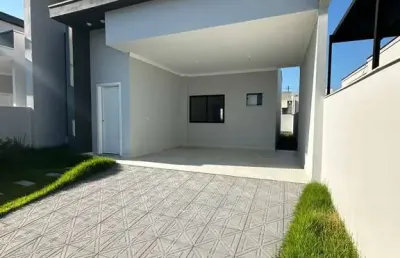 Casa à venda, com 3 quartos sendo um suíte em tijucas sc