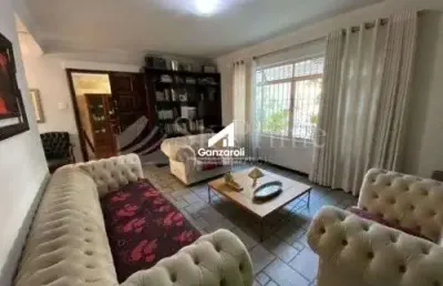 Casa alto padrão no planalto paulista com 3 dormitorios