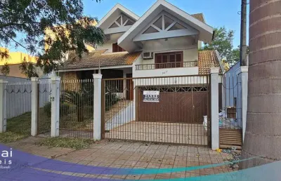 Lindo sobrado estilo clássico à venda, zona 07, maringa - pr