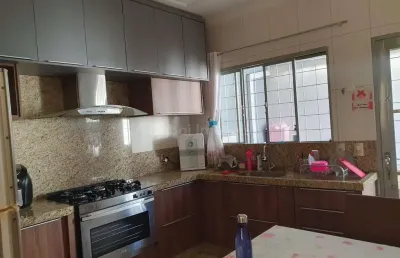 Casa a venda jardim guairaça , com 88,76 m  contrução com 1 suíte e 2 quartos