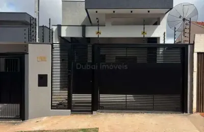Oportunidade à venda no jardim pinheiros, casa com 3 quartos e suíte