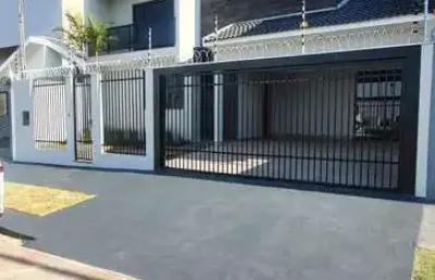 Sobrado a venda no jardim brasil, 4 quartos, sendo 1 suite master com walking closet.